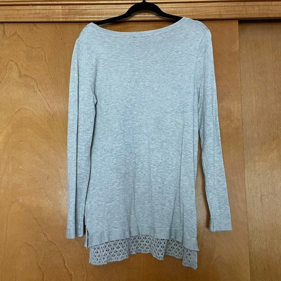 Cyrus Grey Long Sleeve Tee w Lace Trim - Picture 7 of 8